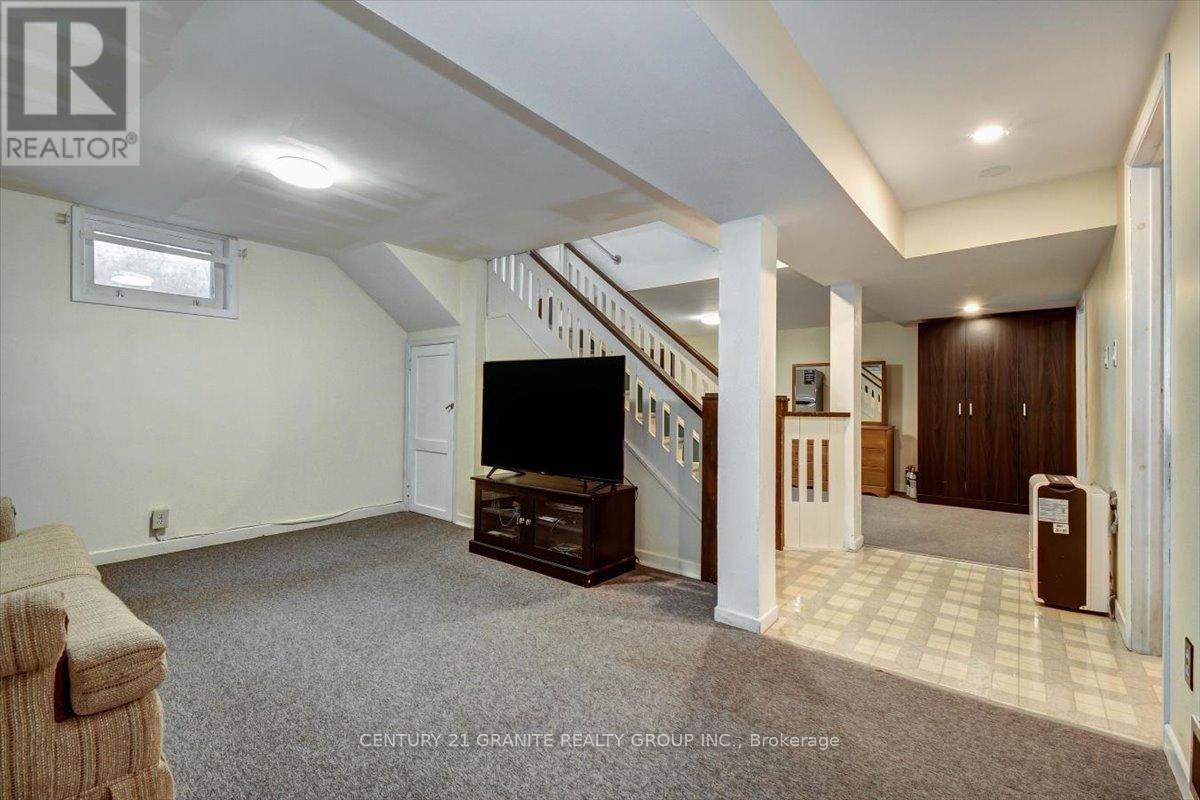7 Faraday Street, Bancroft (Bancroft Ward), Ontario  K0L 1C0 - Photo 14 - X12115753