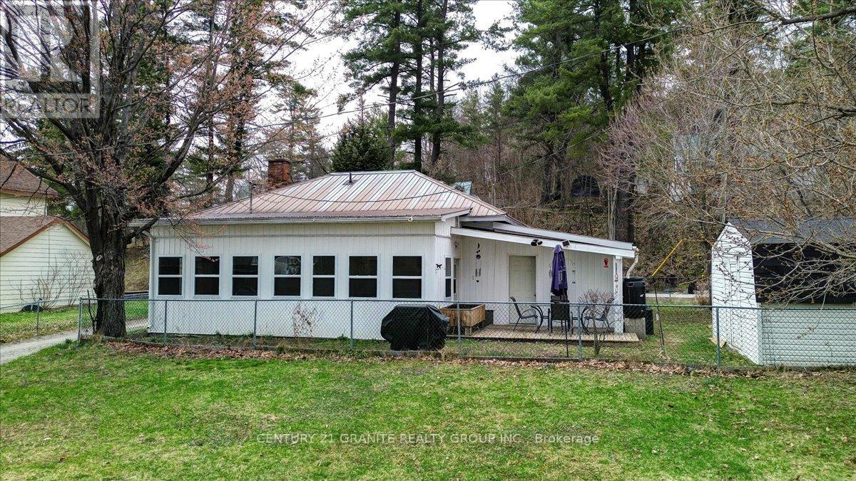 7 Faraday Street, Bancroft (Bancroft Ward), Ontario  K0L 1C0 - Photo 27 - X12115753
