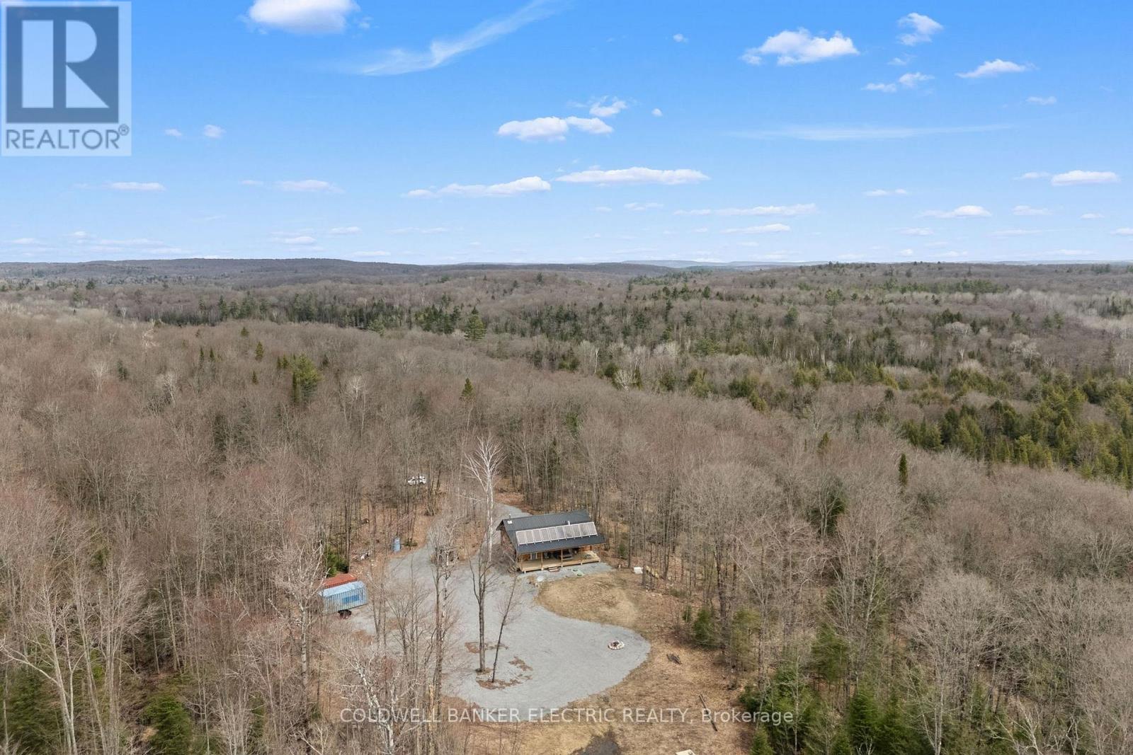 2075 Dyno Road, Highlands East (Cardiff Ward), Ontario  K0L 1C0 - Photo 37 - X12115924