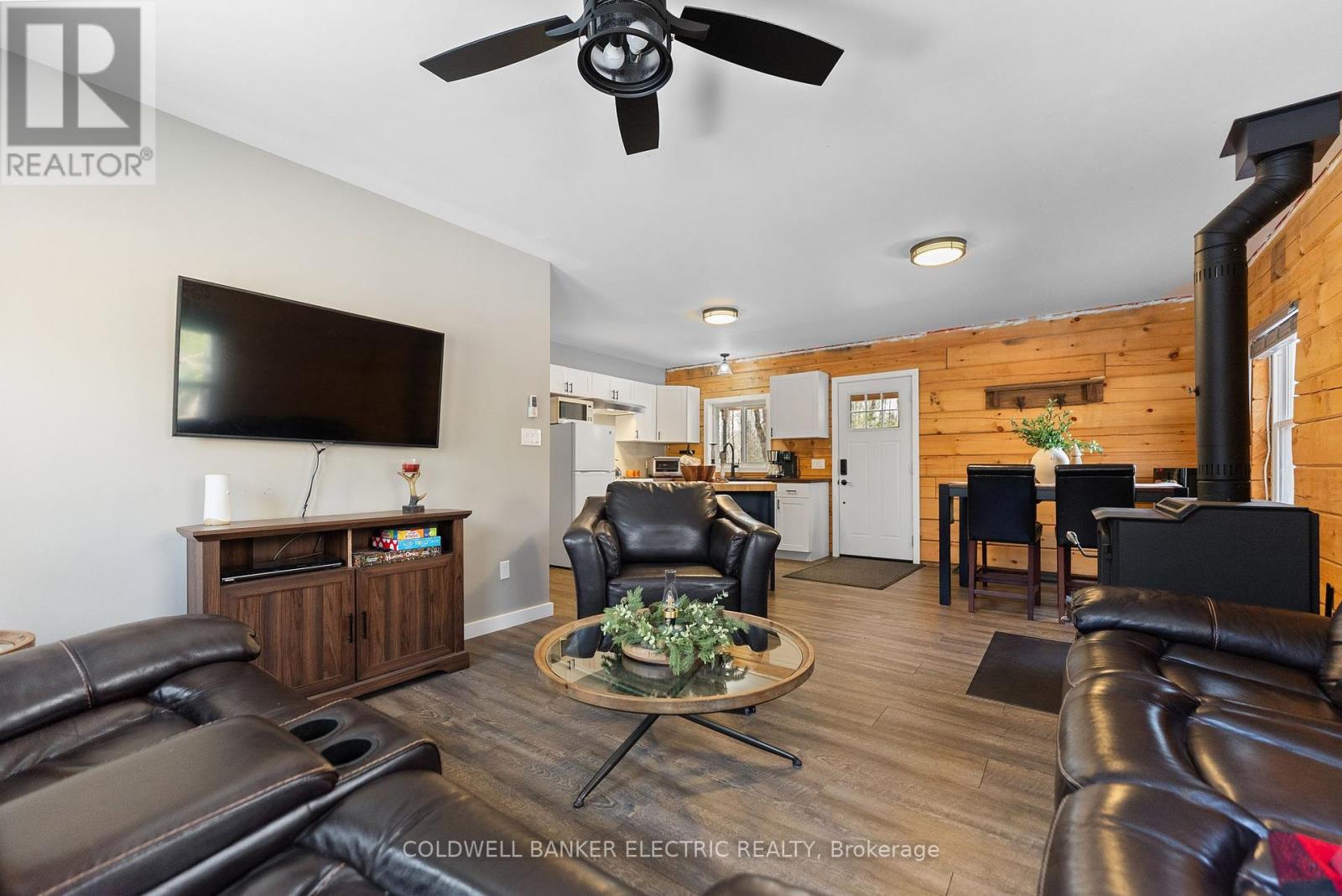 2075 Dyno Road, Highlands East (Cardiff Ward), Ontario  K0L 1C0 - Photo 7 - X12115924
