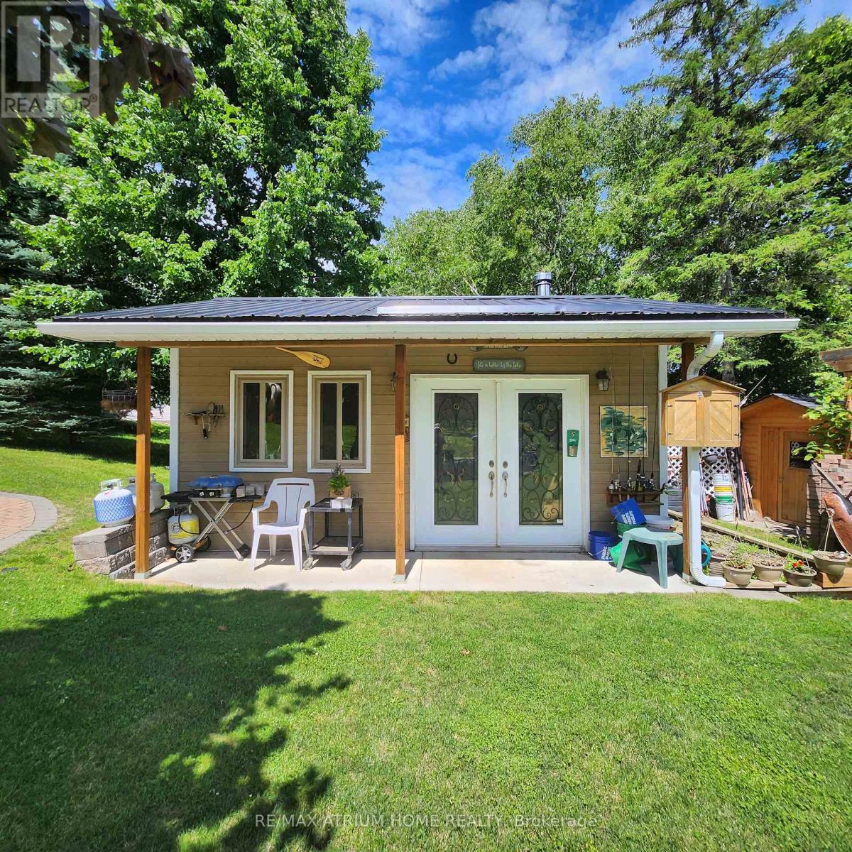 825 Southview Drive, Otonabee-South Monaghan, Ontario  K0L 1B0 - Photo 27 - X12115630