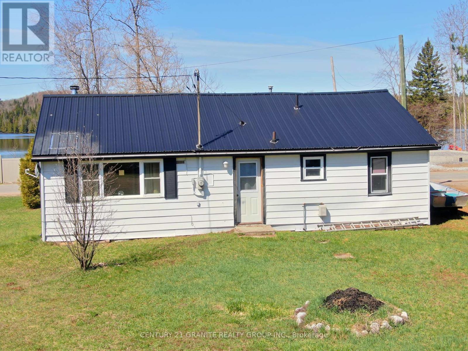 24 Paudash Lake Road, Faraday, Ontario  K0L 1C0 - Photo 6 - X12116137