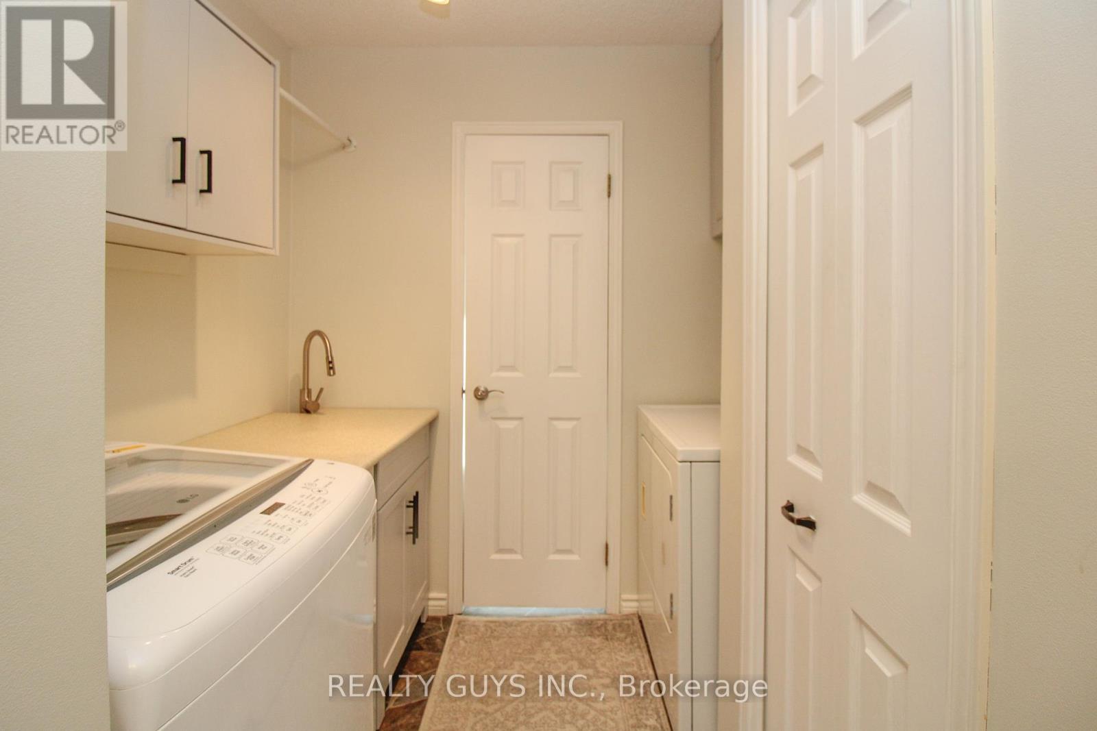 867 Twomey Place, Smith-Ennismore-Lakefield, Ontario  K0L 1T0 - Photo 30 - X12116223