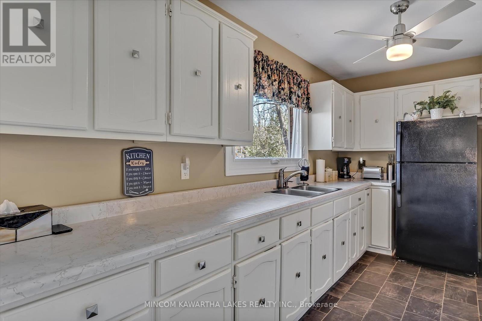 484 Bethel Road, Kawartha Lakes (Omemee), Ontario  K0L 2W0 - Photo 12 - X12116345