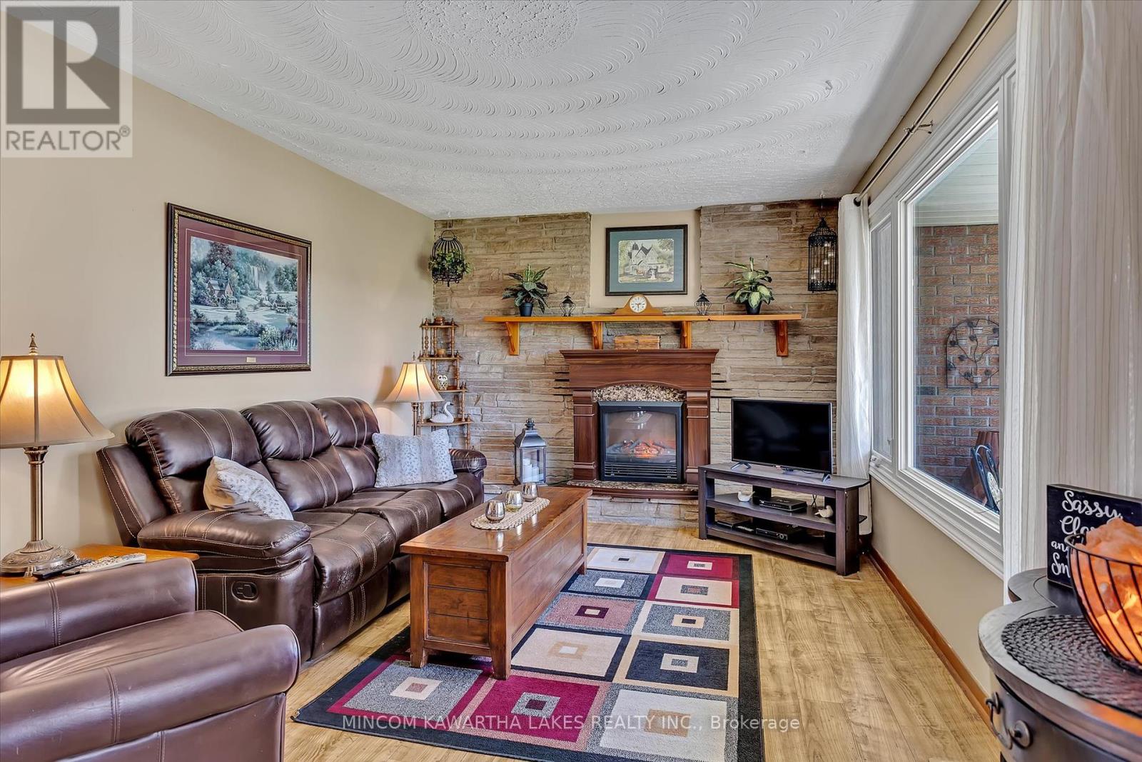 484 Bethel Road, Kawartha Lakes (Omemee), Ontario  K0L 2W0 - Photo 6 - X12116345