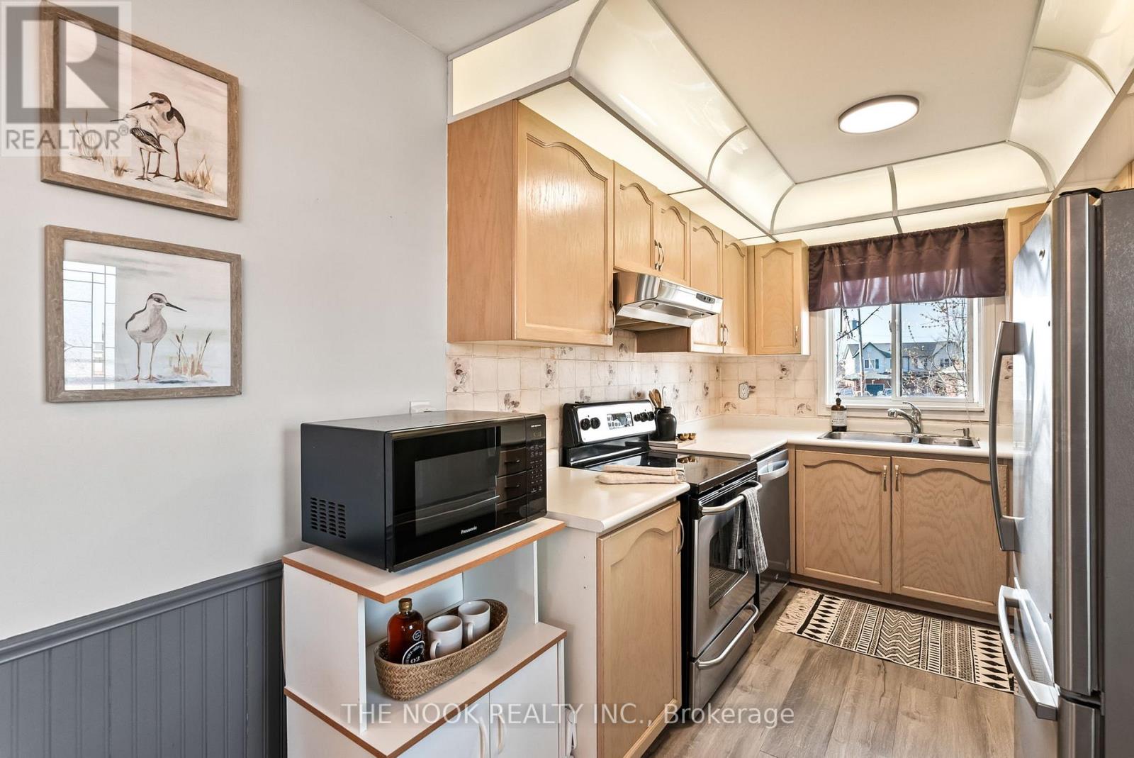16 Cottingham Crescent, Kawartha Lakes (Lindsay), Ontario  K9V 1T9 - Photo 14 - X12116466