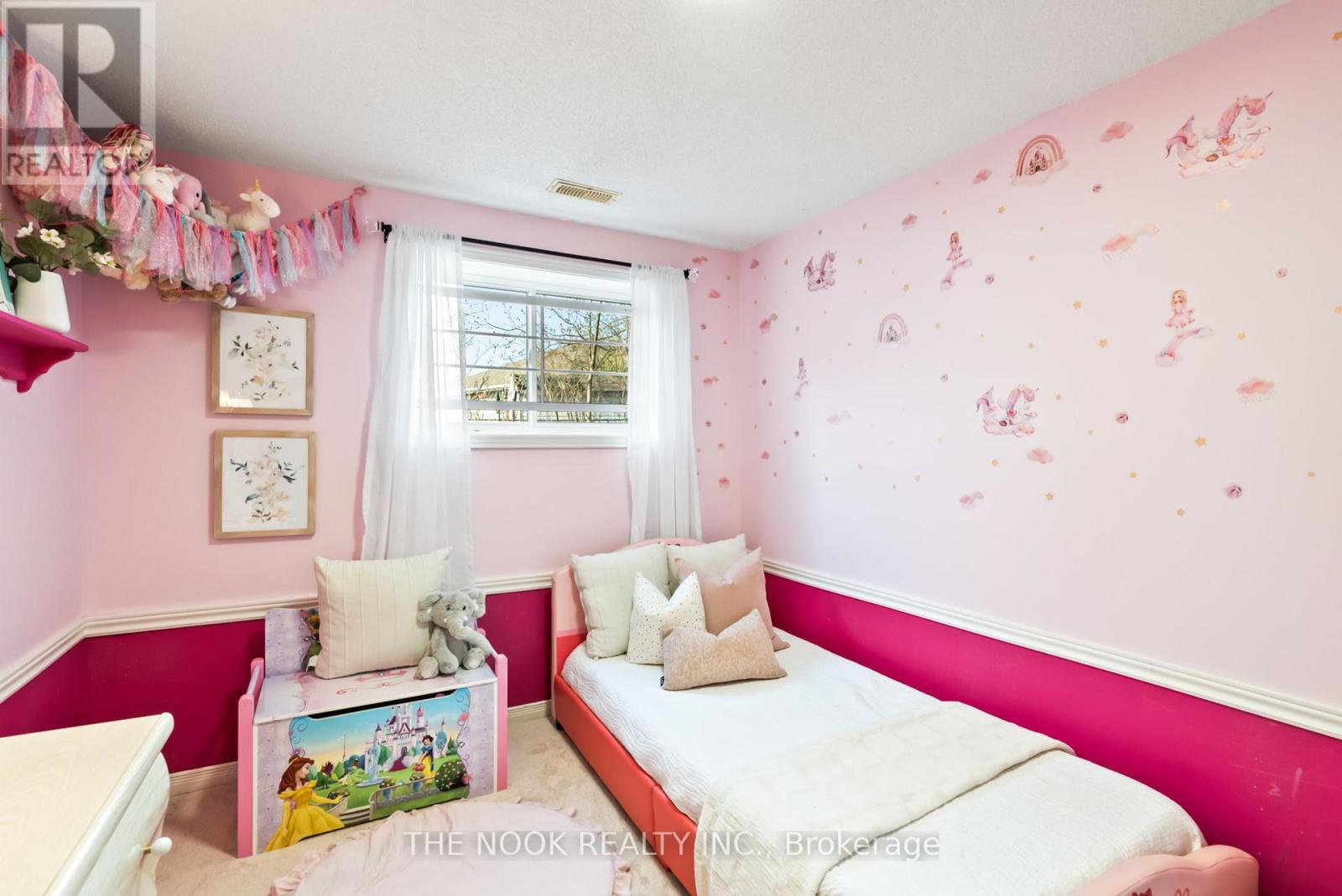 16 Cottingham Crescent, Kawartha Lakes (Lindsay), Ontario  K9V 1T9 - Photo 30 - X12116466