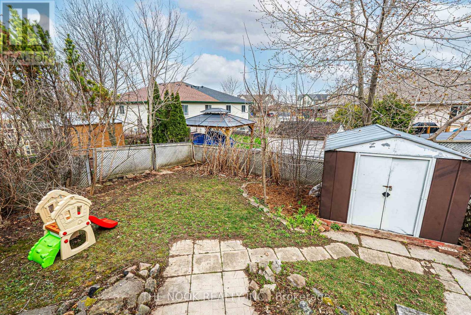 16 Cottingham Crescent, Kawartha Lakes (Lindsay), Ontario  K9V 1T9 - Photo 41 - X12116466