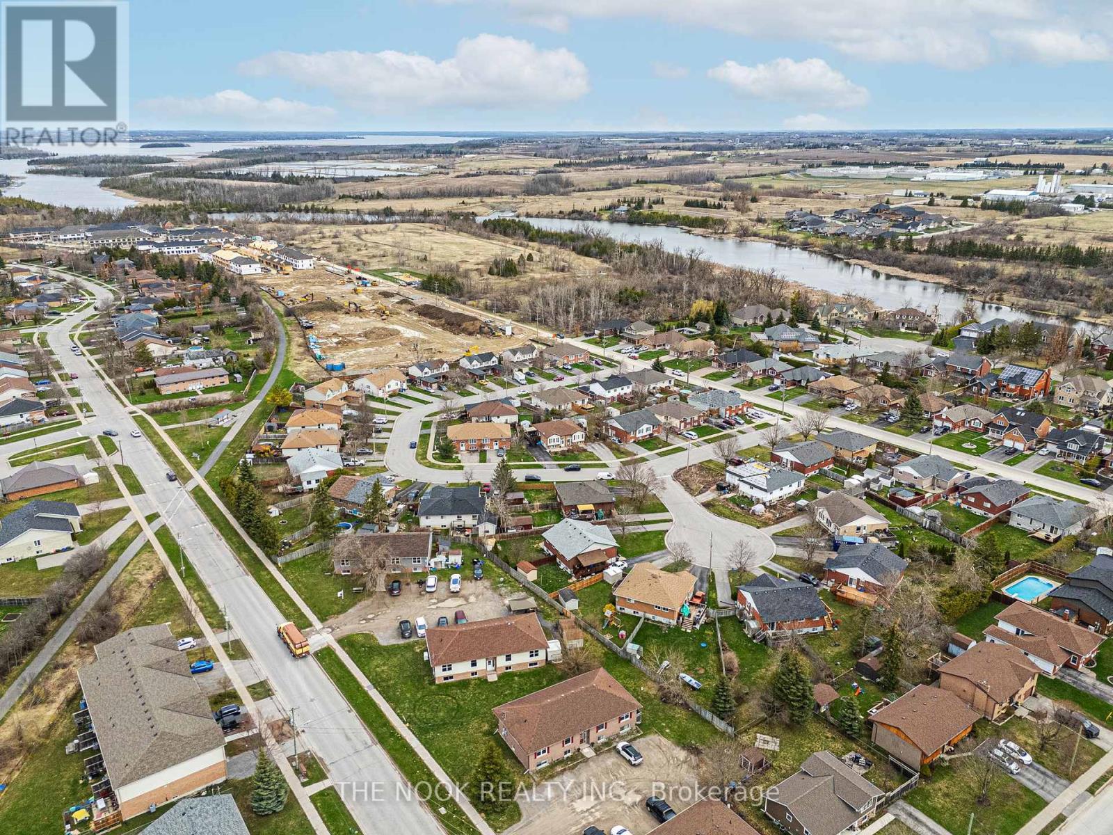 16 Cottingham Crescent, Kawartha Lakes (Lindsay), Ontario  K9V 1T9 - Photo 46 - X12116466
