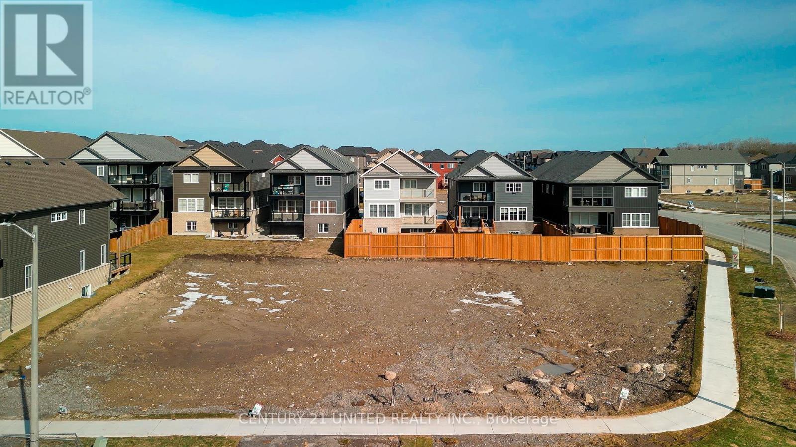 89 York Drive, Peterborough North (North), Ontario  K9K 0H6 - Photo 2 - X12116471