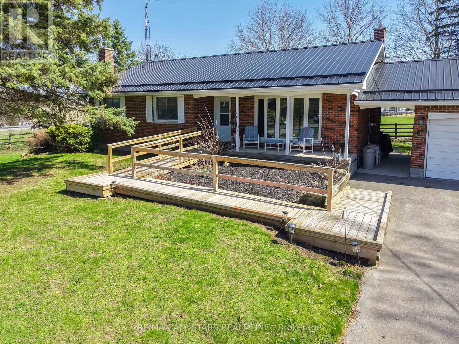 922 Cottingham Road, Kawartha Lakes (Emily), Ontario  K0L 2W0 - Photo 5 - X12116523