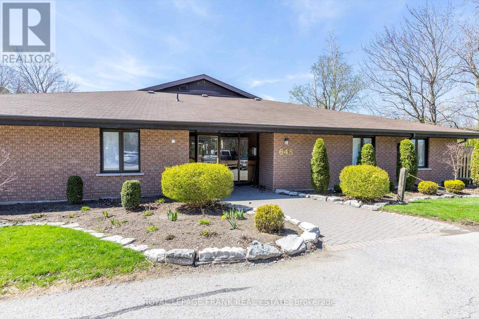 8 - 645 Whitaker Street, Peterborough East (North), Ontario  K9H 7L5 - Photo 2 - X12116714