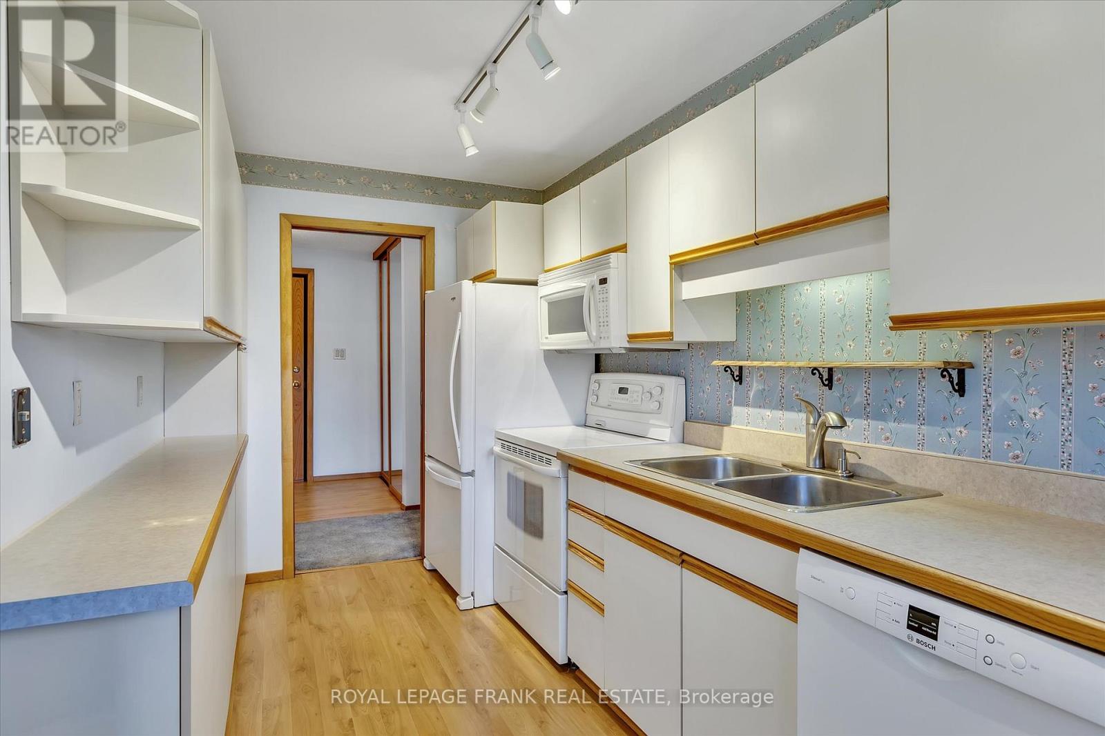 8 - 645 Whitaker Street, Peterborough East (North), Ontario  K9H 7L5 - Photo 20 - X12116714