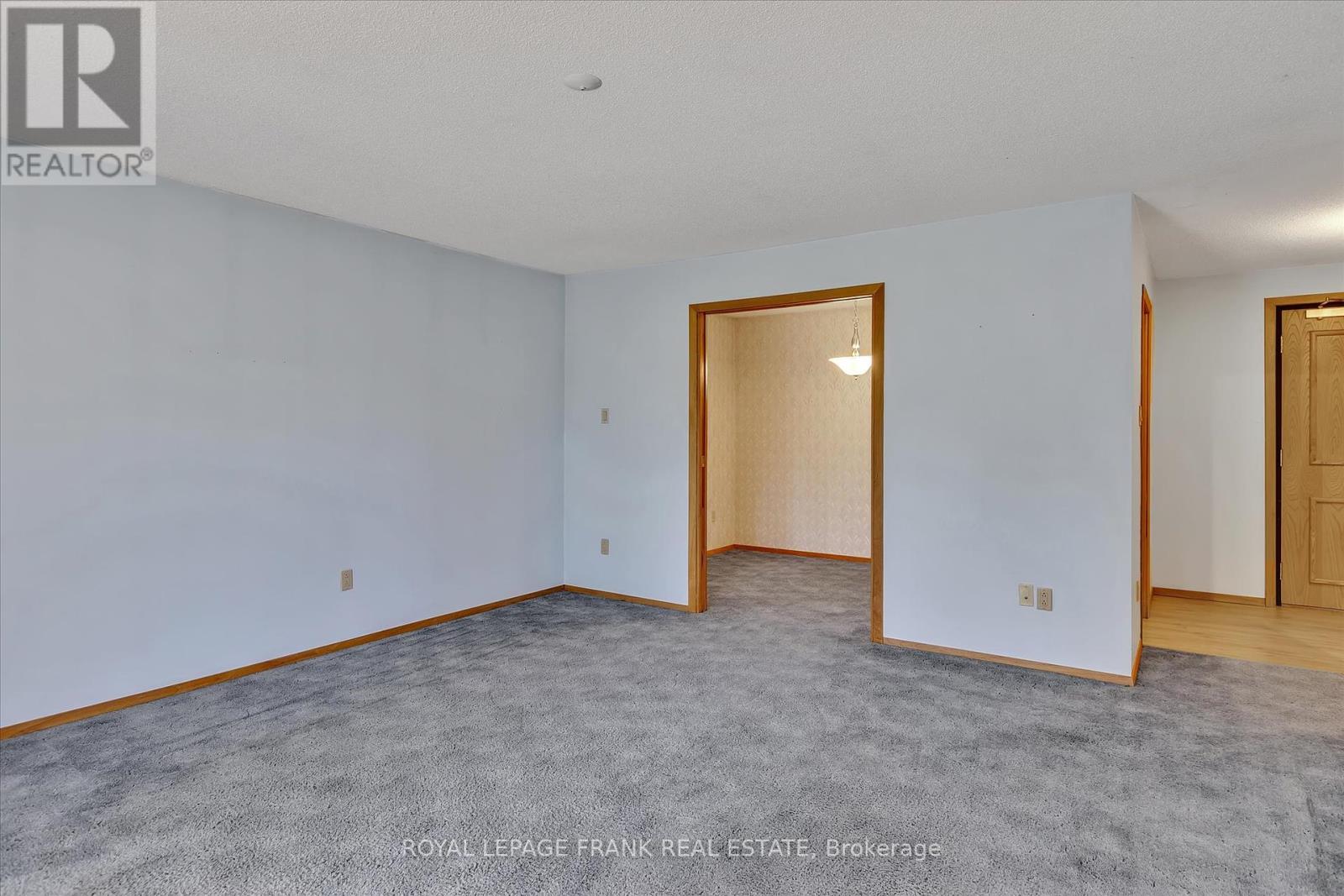 8 - 645 Whitaker Street, Peterborough East (North), Ontario  K9H 7L5 - Photo 7 - X12116714