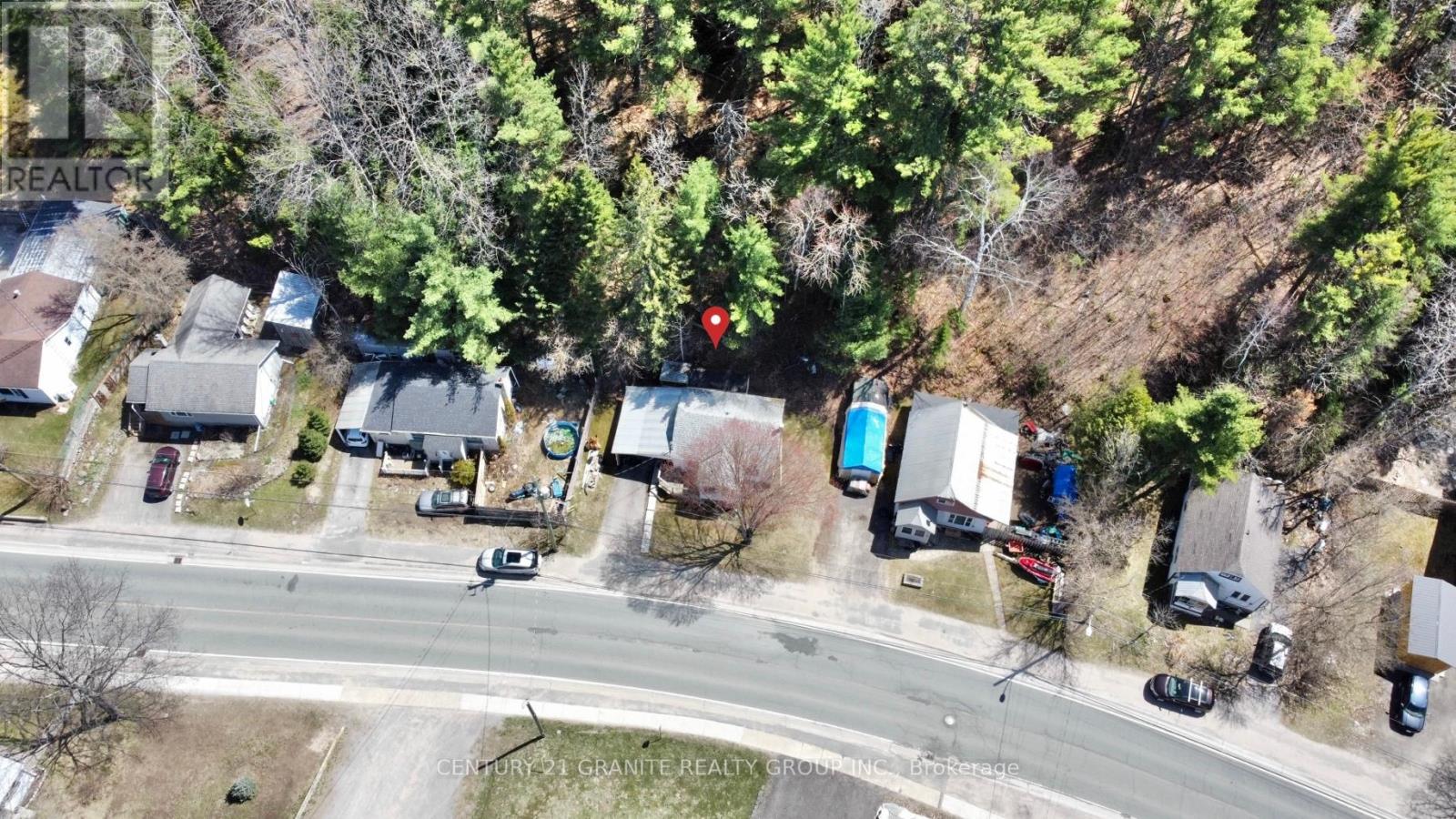 61 Bridge Street E, Bancroft (Bancroft Ward), Ontario  K0L 1C0 - Photo 2 - X12116814