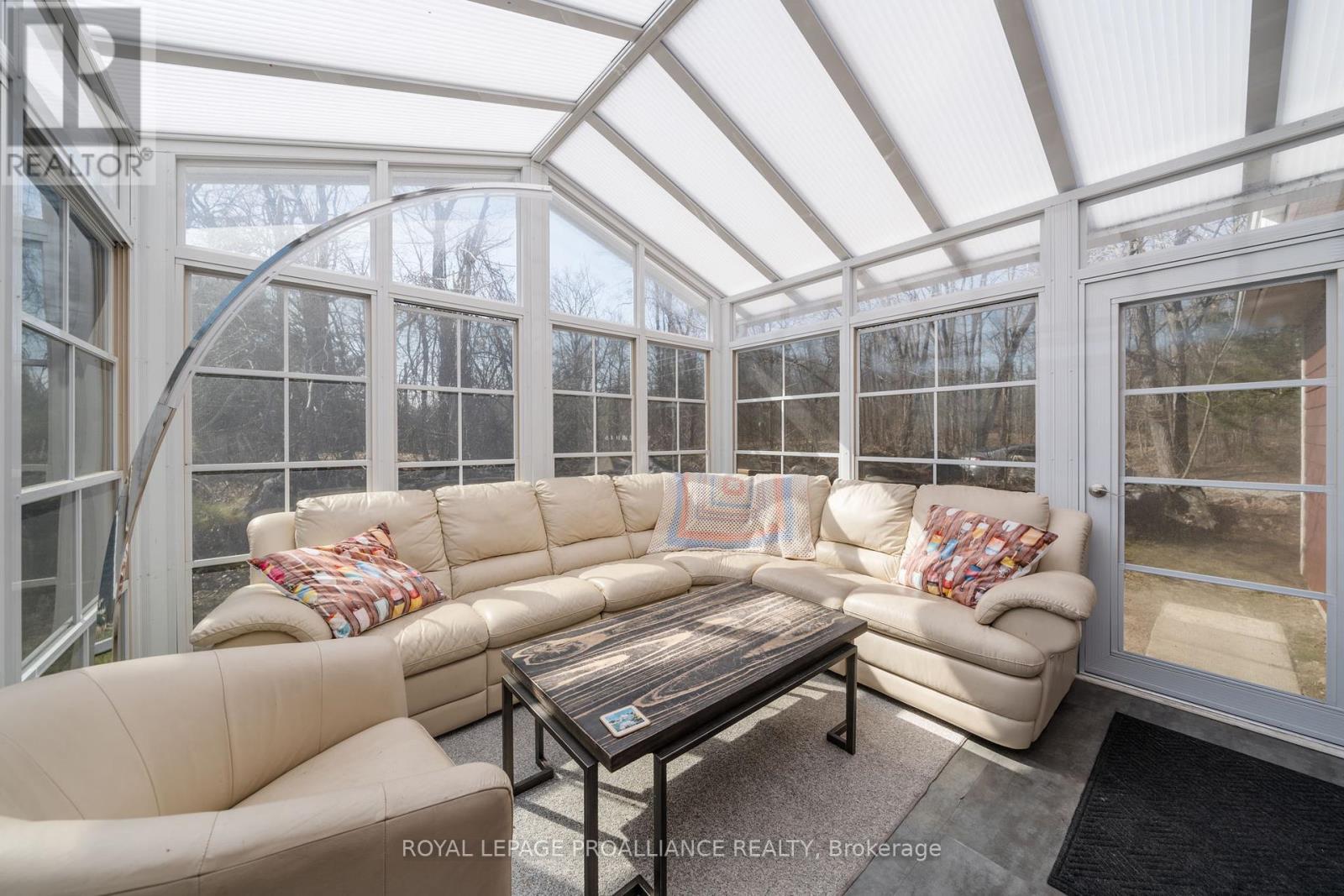 319 Fire Route 4, North Kawartha, Ontario  K0L 2H0 - Photo 10 - X12116884