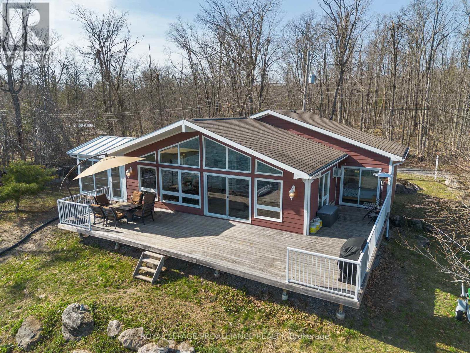 319 Fire Route 4, North Kawartha, Ontario  K0L 2H0 - Photo 47 - X12116884