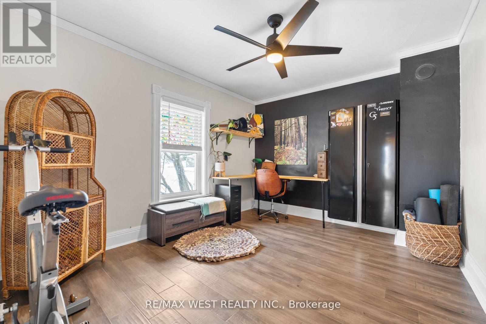 40 Regent Street W, Selwyn, Ontario  K0L 2H0 - Photo 7 - X12116845