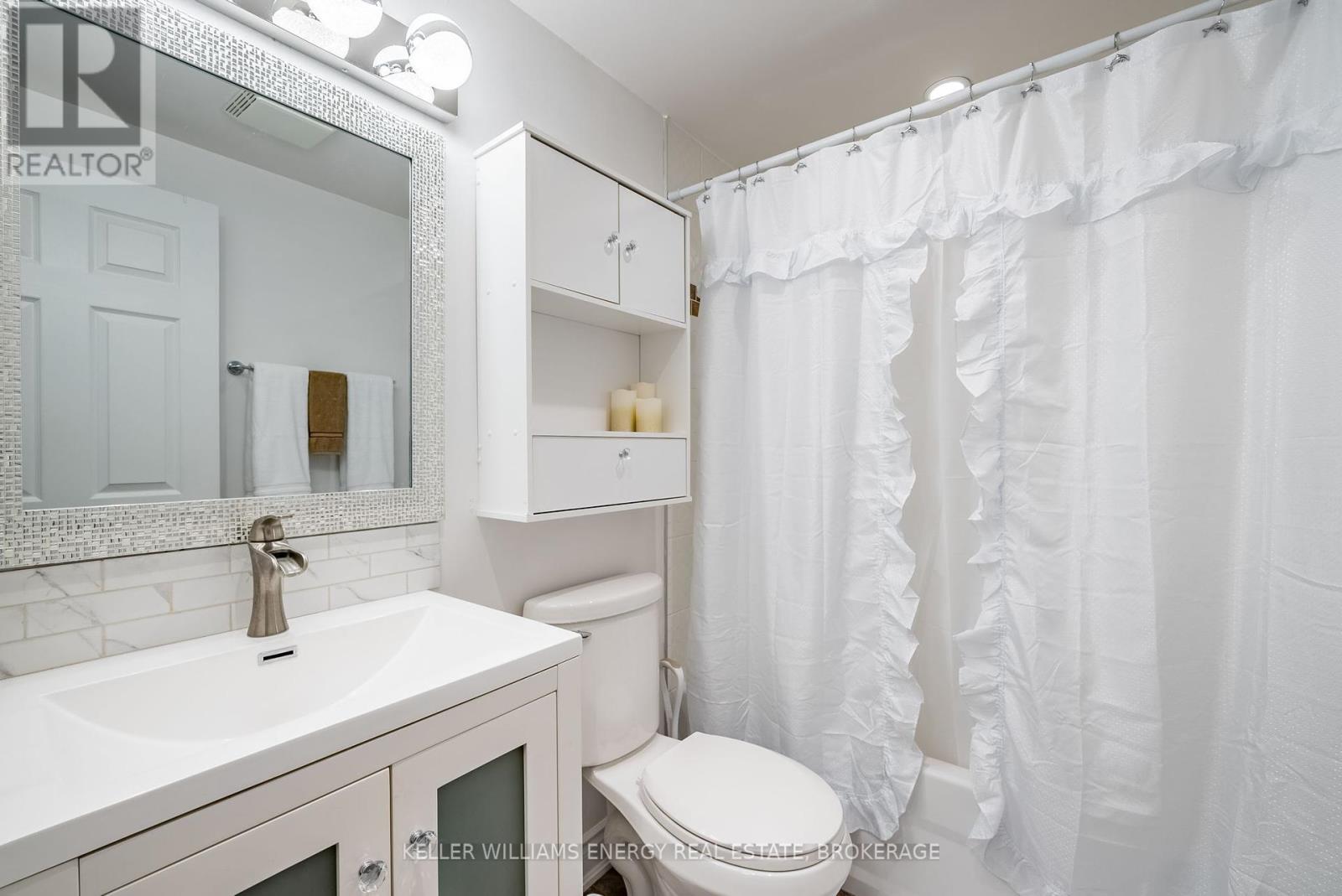 137 Wilmot Trail, Clarington (Newcastle), Ontario  L1B 1B9 - Photo 18 - E12117479