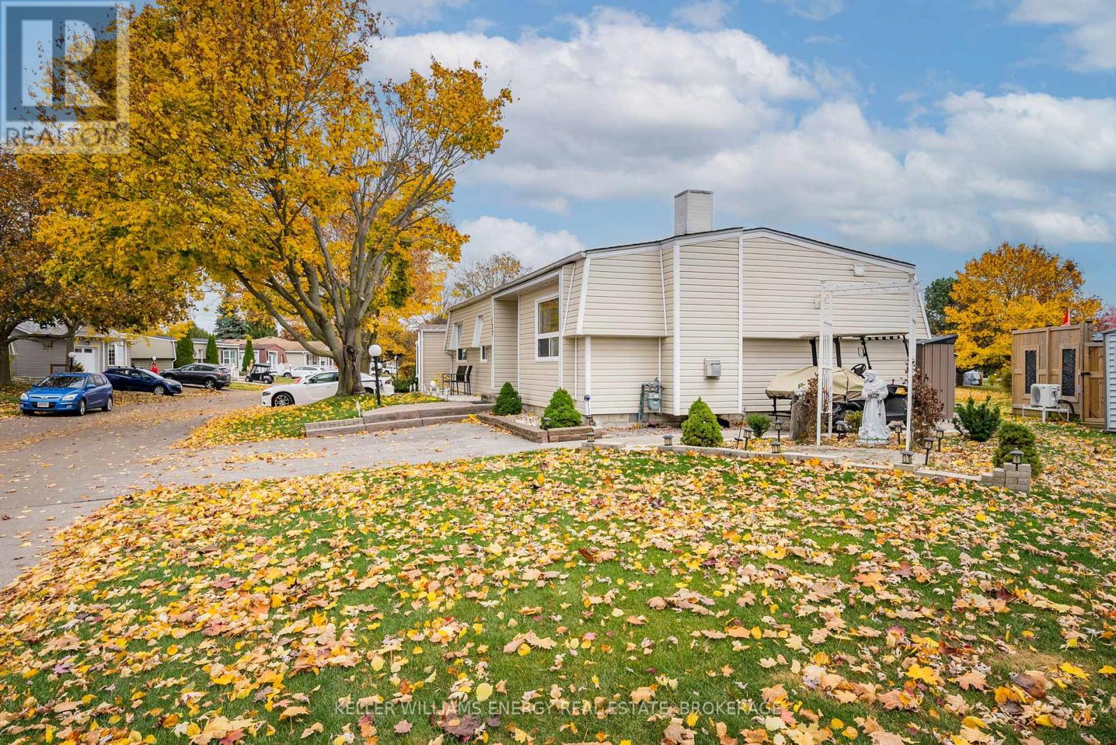137 Wilmot Trail, Clarington (Newcastle), Ontario  L1B 1B9 - Photo 3 - E12117479