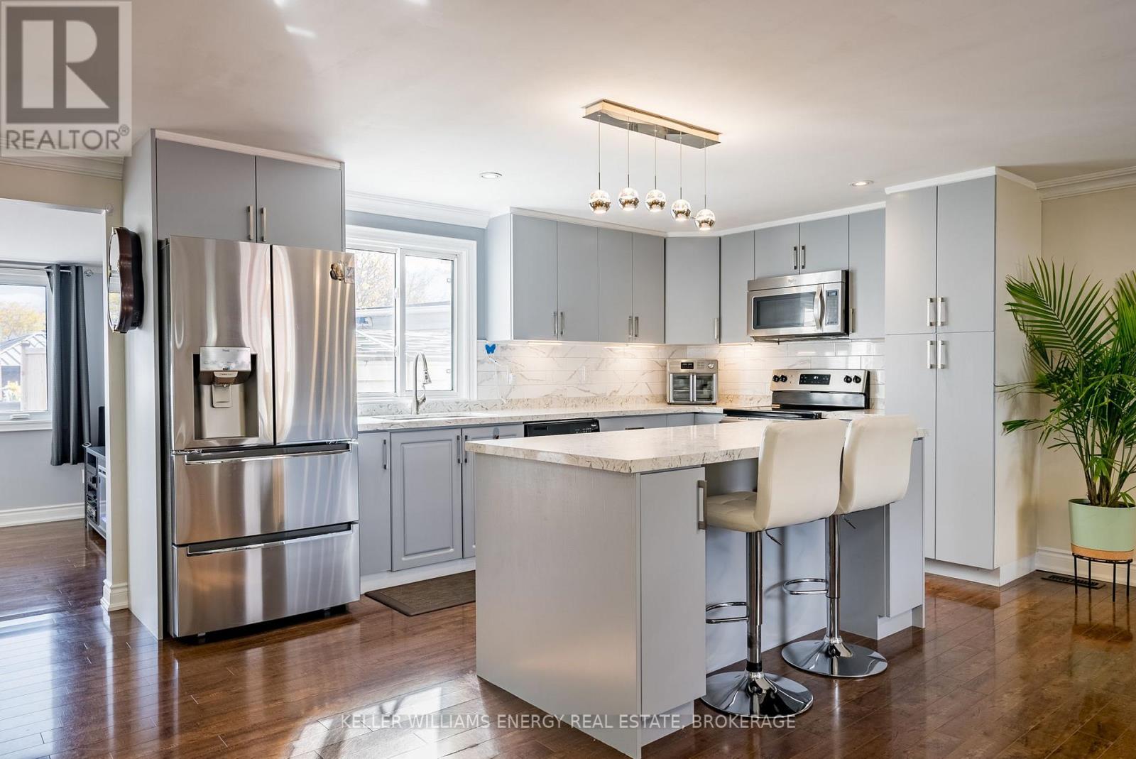 137 Wilmot Trail, Clarington (Newcastle), Ontario  L1B 1B9 - Photo 9 - E12117479