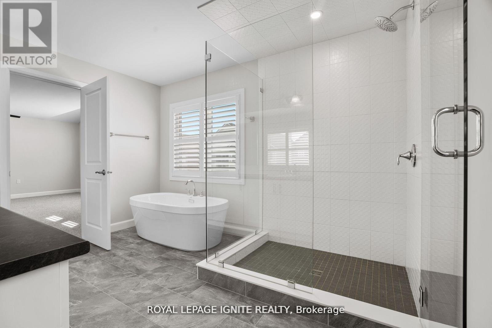 641 Lemay Grove, Peterborough North (North), Ontario  K9K 0G9 - Photo 25 - X12117140