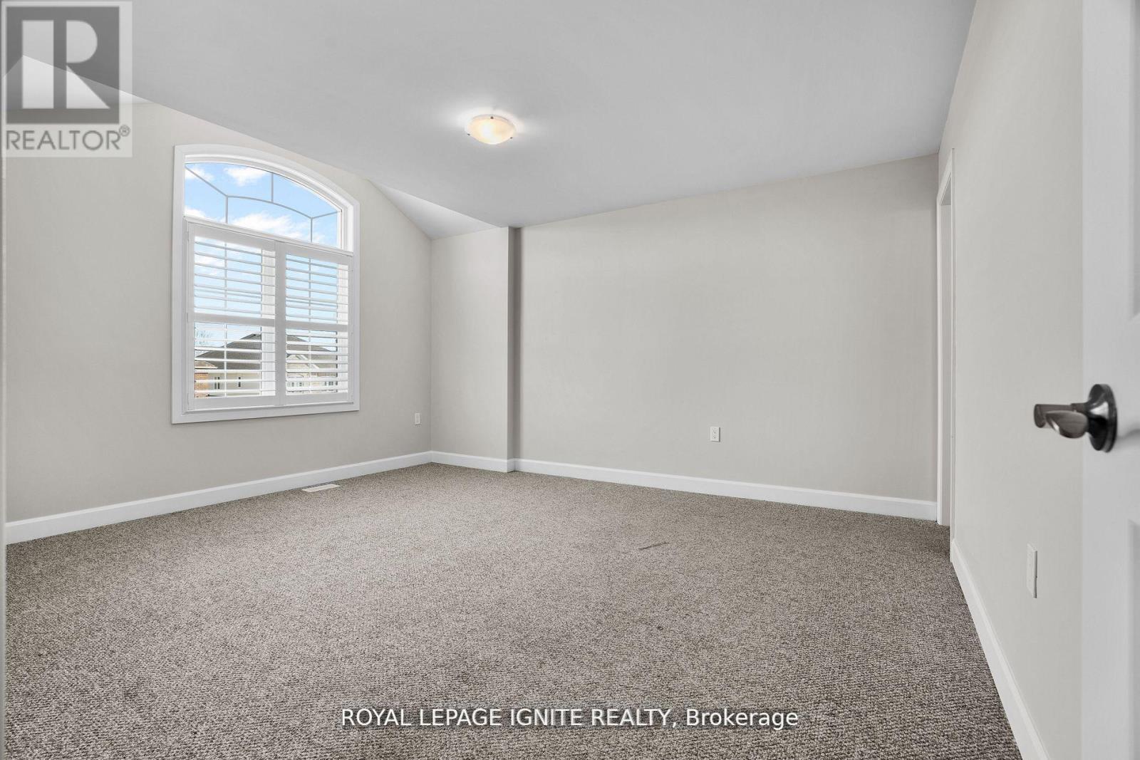 641 Lemay Grove, Peterborough North (North), Ontario  K9K 0G9 - Photo 35 - X12117140