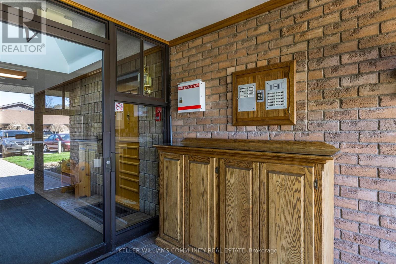 Unit # 5 - 699 Whitaker Street, Peterborough (Ashburnham), Ontario  K9H 7K3 - Photo 47 - X12117830