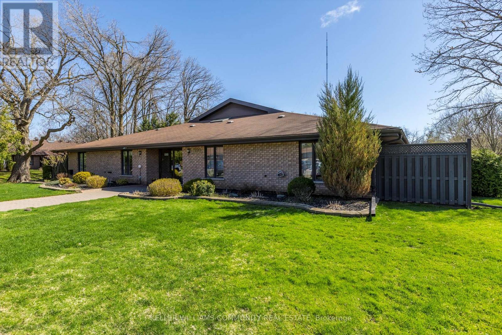Unit # 5 - 699 Whitaker Street, Peterborough (Ashburnham), Ontario  K9H 7K3 - Photo 5 - X12117830