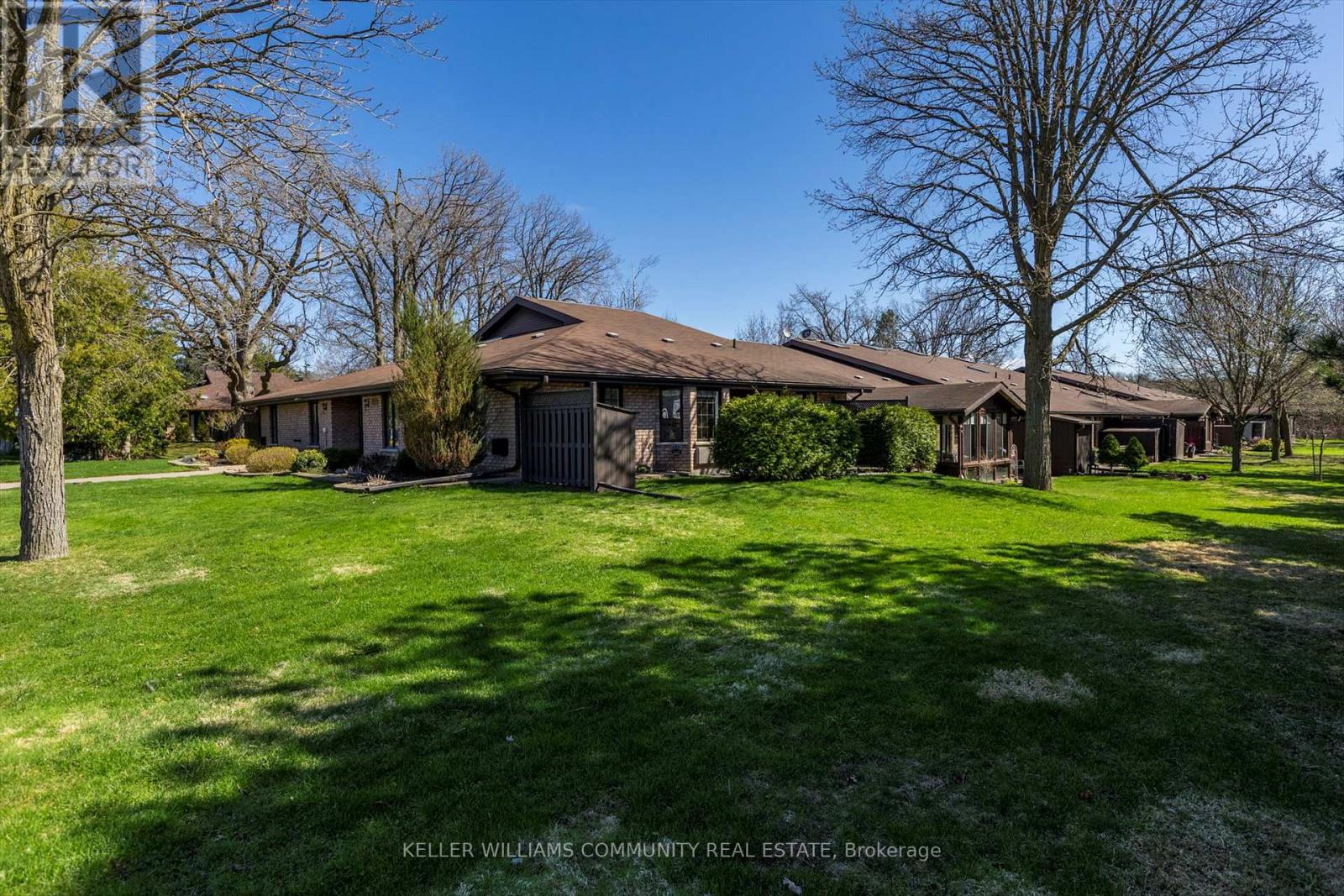 Unit # 5 - 699 Whitaker Street, Peterborough (Ashburnham), Ontario  K9H 7K3 - Photo 6 - X12117830