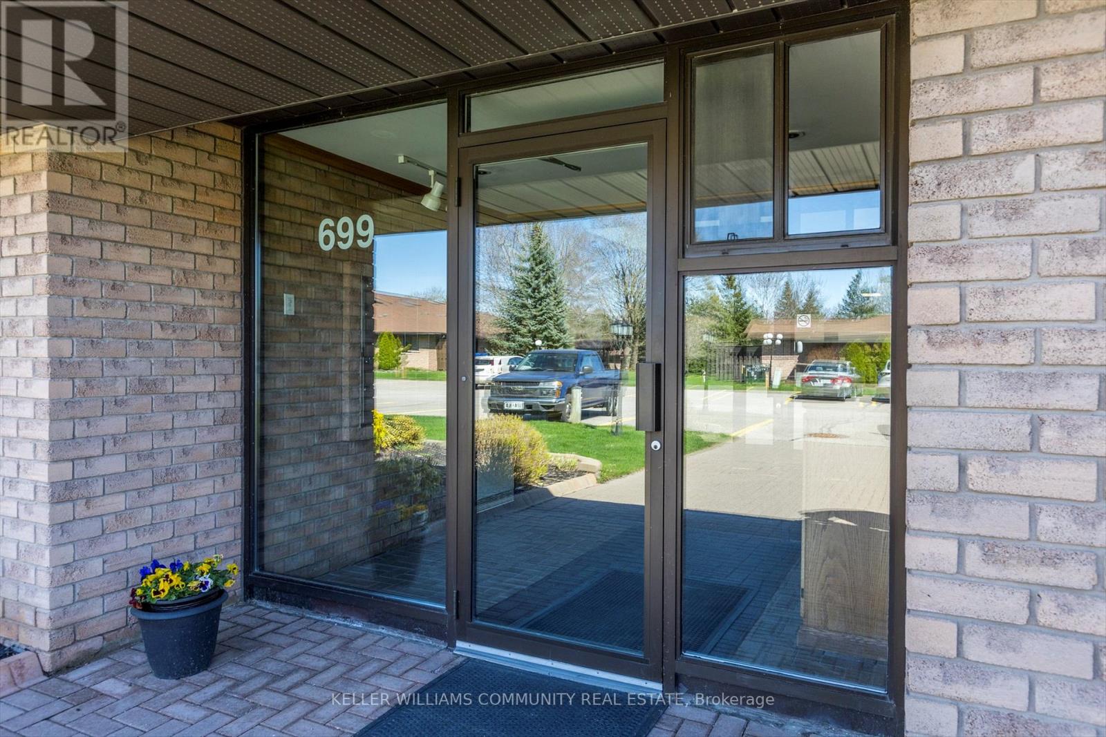 Unit # 5 - 699 Whitaker Street, Peterborough (Ashburnham), Ontario  K9H 7K3 - Photo 7 - X12117830