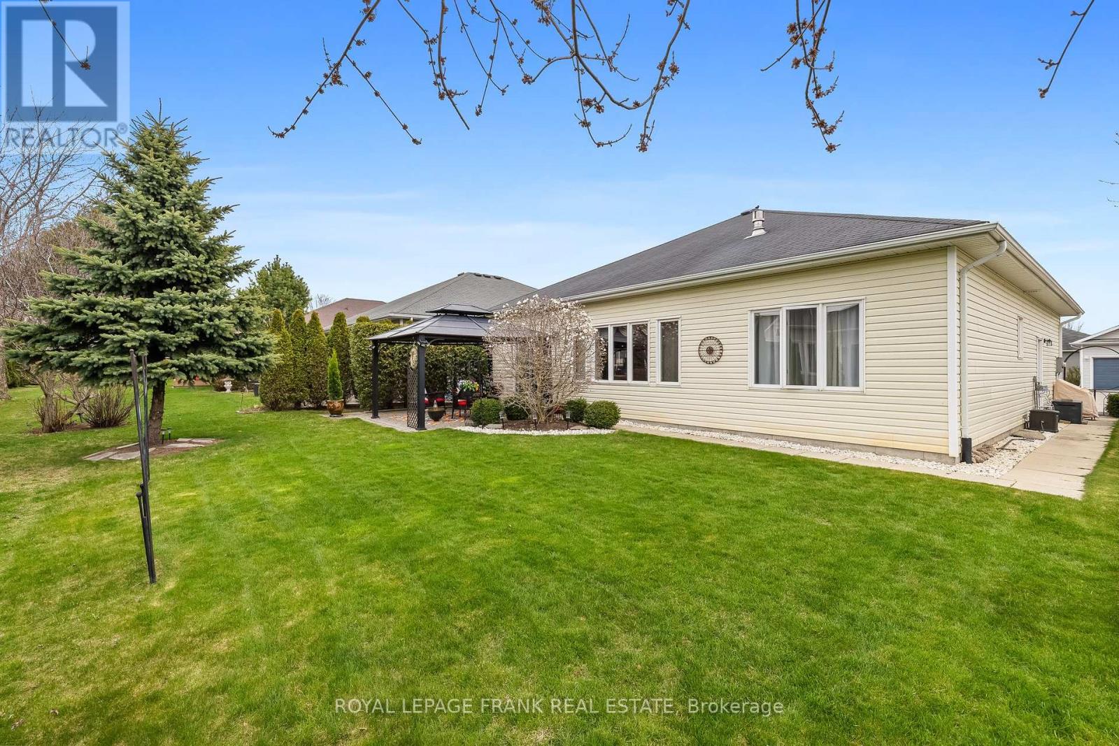 26 Kissingbridge Lane, Clarington (Newcastle), Ontario  L1B 0B2 - Photo 38 - E12118005