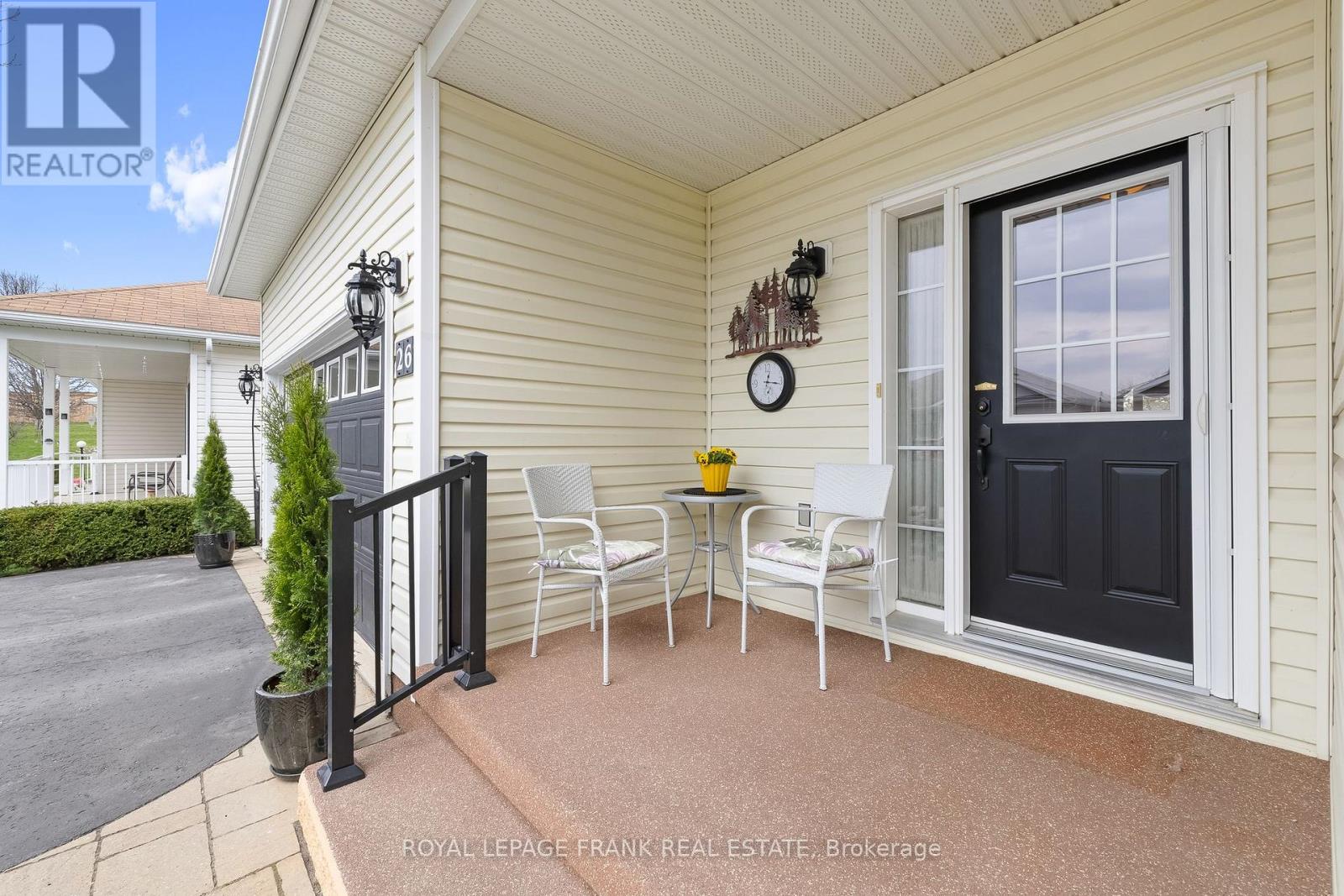 26 Kissingbridge Lane, Clarington (Newcastle), Ontario  L1B 0B2 - Photo 7 - E12118005