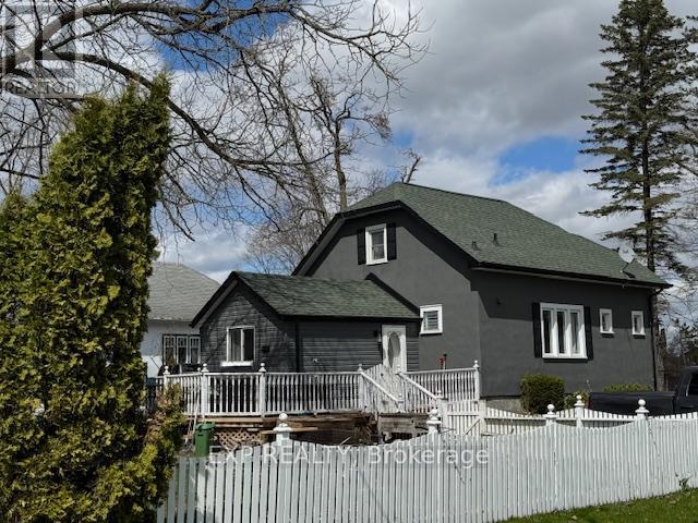 13 QUEEN STREET S, kawartha lakes (omemee), Ontario