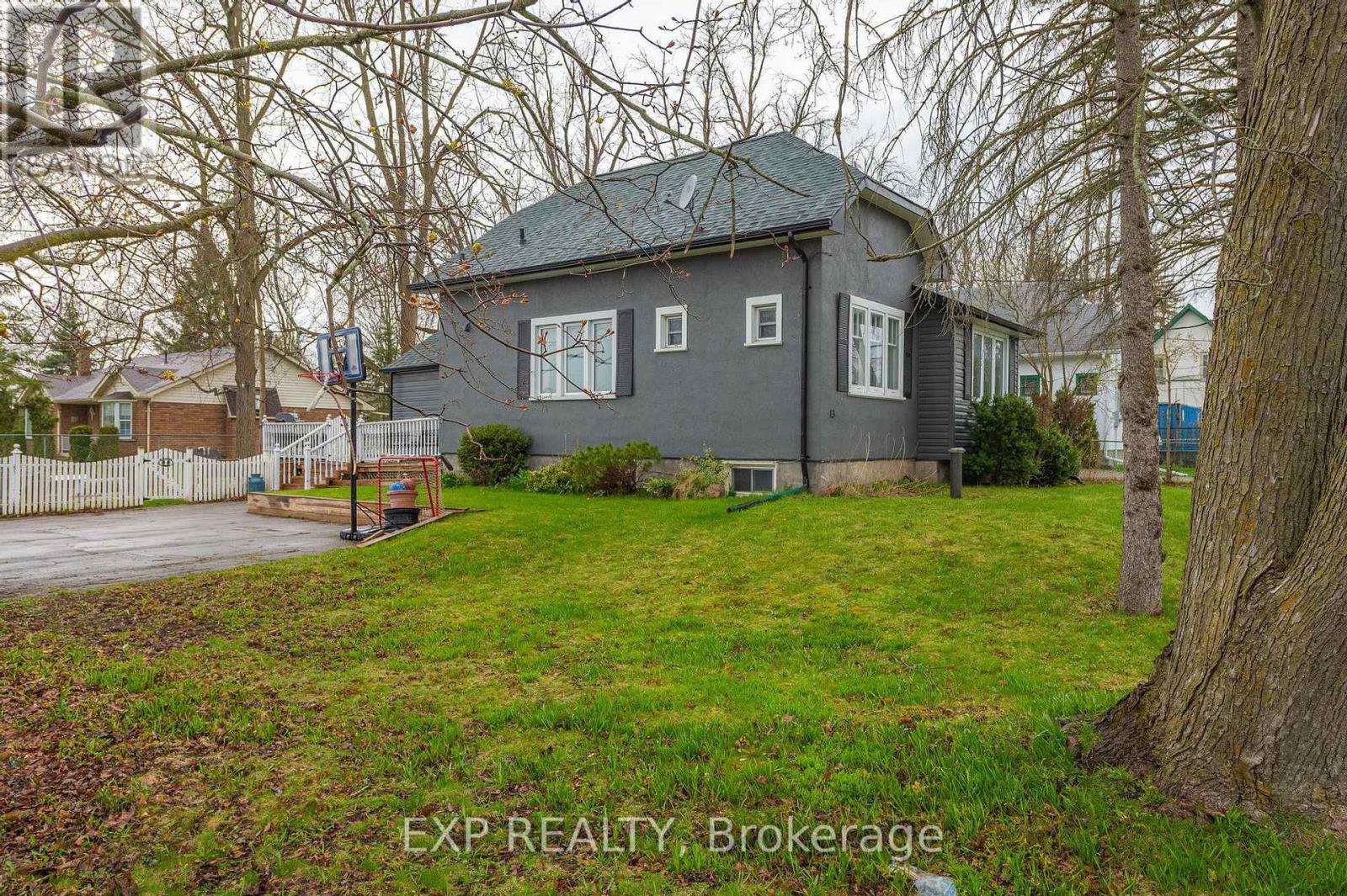 13 Queen Street S, Kawartha Lakes (Omemee), Ontario  K0L 2W0 - Photo 27 - X12117892