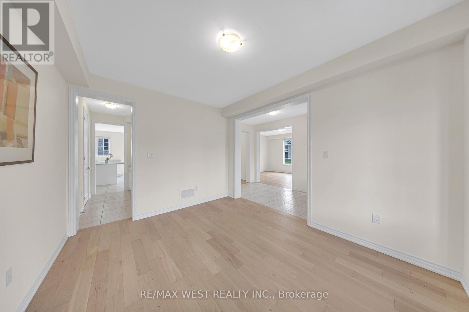 99 Golden Meadows Drive, Otonabee-South Monaghan, Ontario  K9J 0K6 - Photo 10 - X12117630