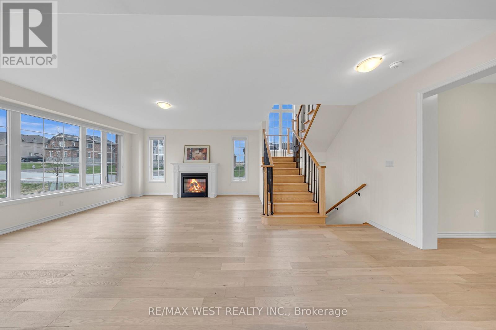 99 Golden Meadows Drive, Otonabee-South Monaghan, Ontario  K9J 0K6 - Photo 23 - X12117630