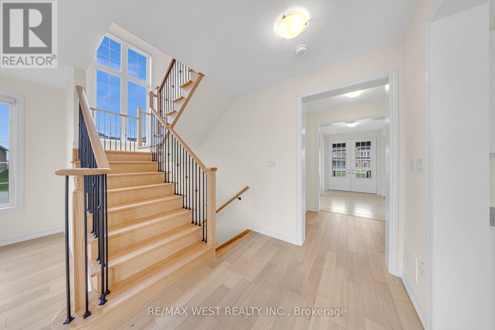 99 Golden Meadows Drive, Otonabee-South Monaghan, Ontario  K9J 0K6 - Photo 25 - X12117630