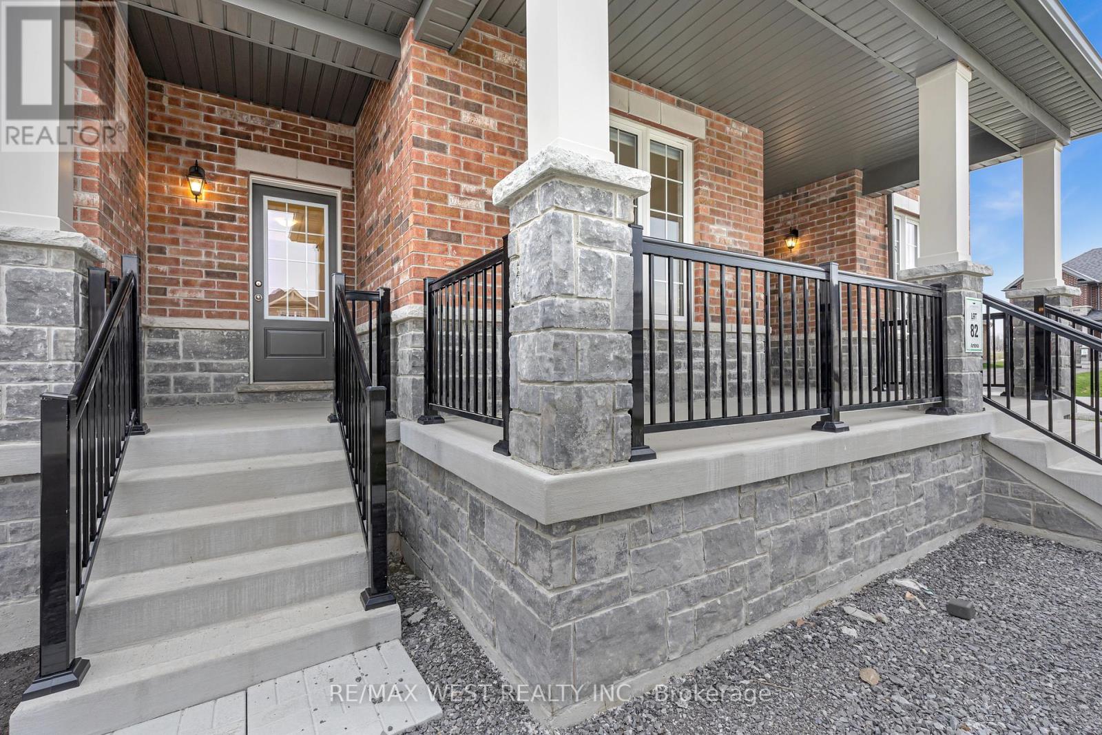 99 Golden Meadows Drive, Otonabee-South Monaghan, Ontario  K9J 0K6 - Photo 3 - X12117630