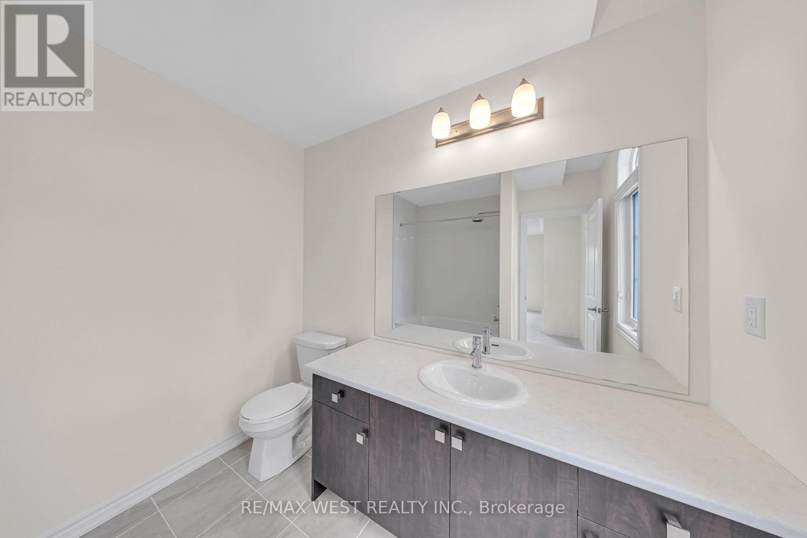 99 Golden Meadows Drive, Otonabee-South Monaghan, Ontario  K9J 0K6 - Photo 36 - X12117630