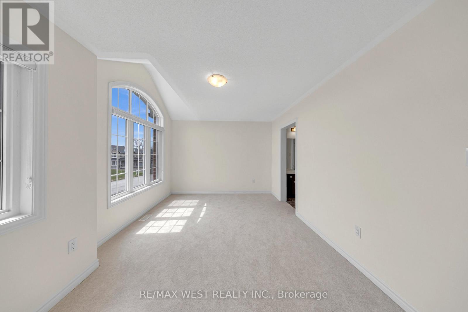 99 Golden Meadows Drive, Otonabee-South Monaghan, Ontario  K9J 0K6 - Photo 41 - X12117630