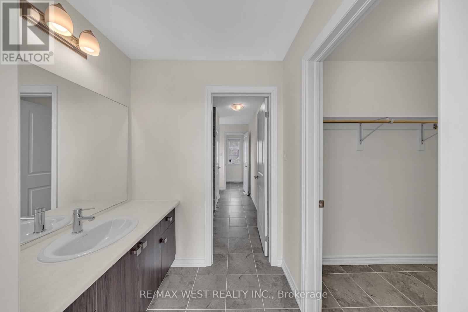 99 Golden Meadows Drive, Otonabee-South Monaghan, Ontario  K9J 0K6 - Photo 42 - X12117630