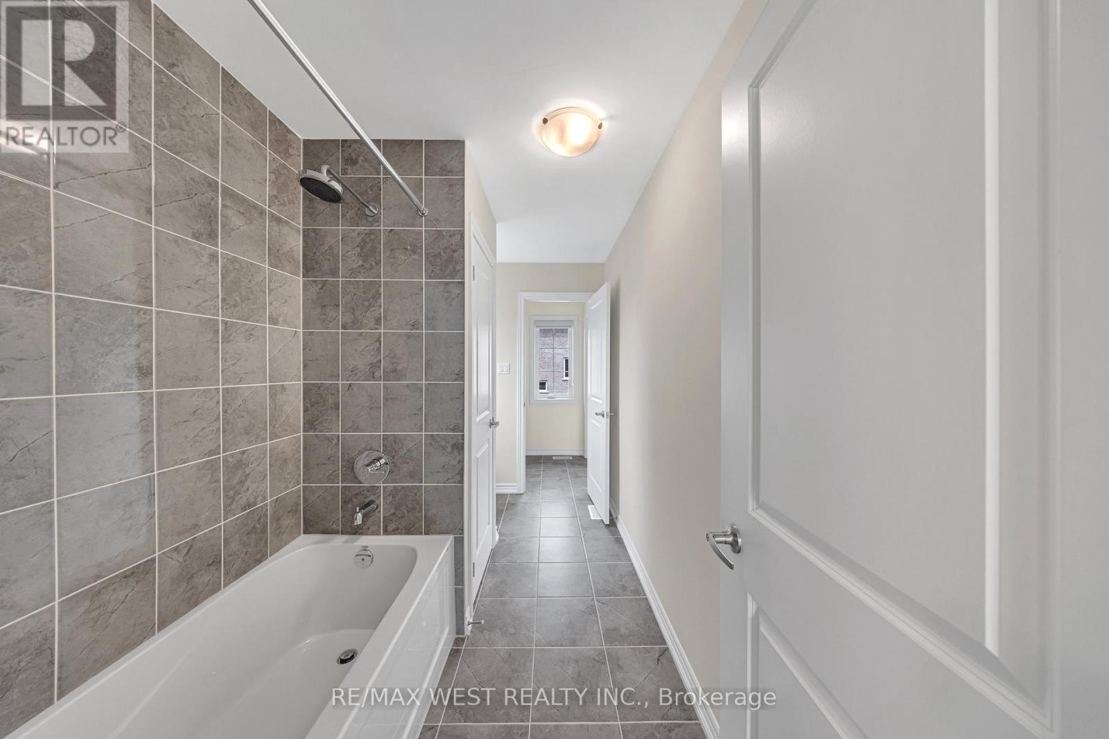 99 Golden Meadows Drive, Otonabee-South Monaghan, Ontario  K9J 0K6 - Photo 43 - X12117630