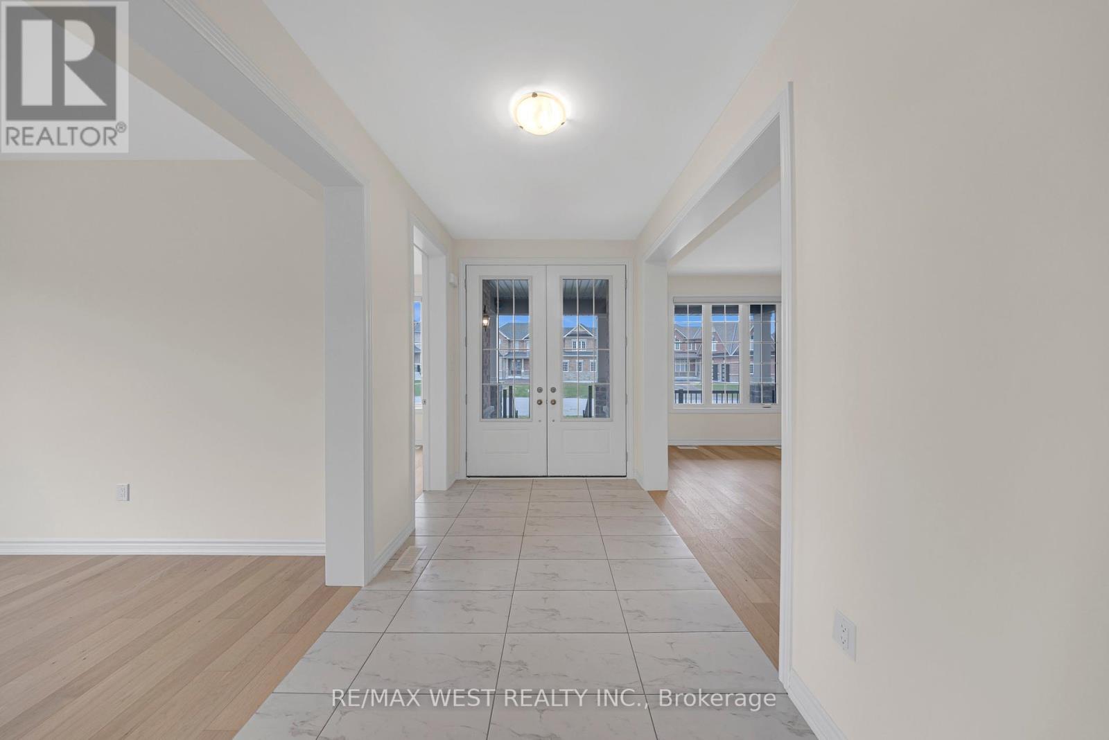99 Golden Meadows Drive, Otonabee-South Monaghan, Ontario  K9J 0K6 - Photo 6 - X12117630