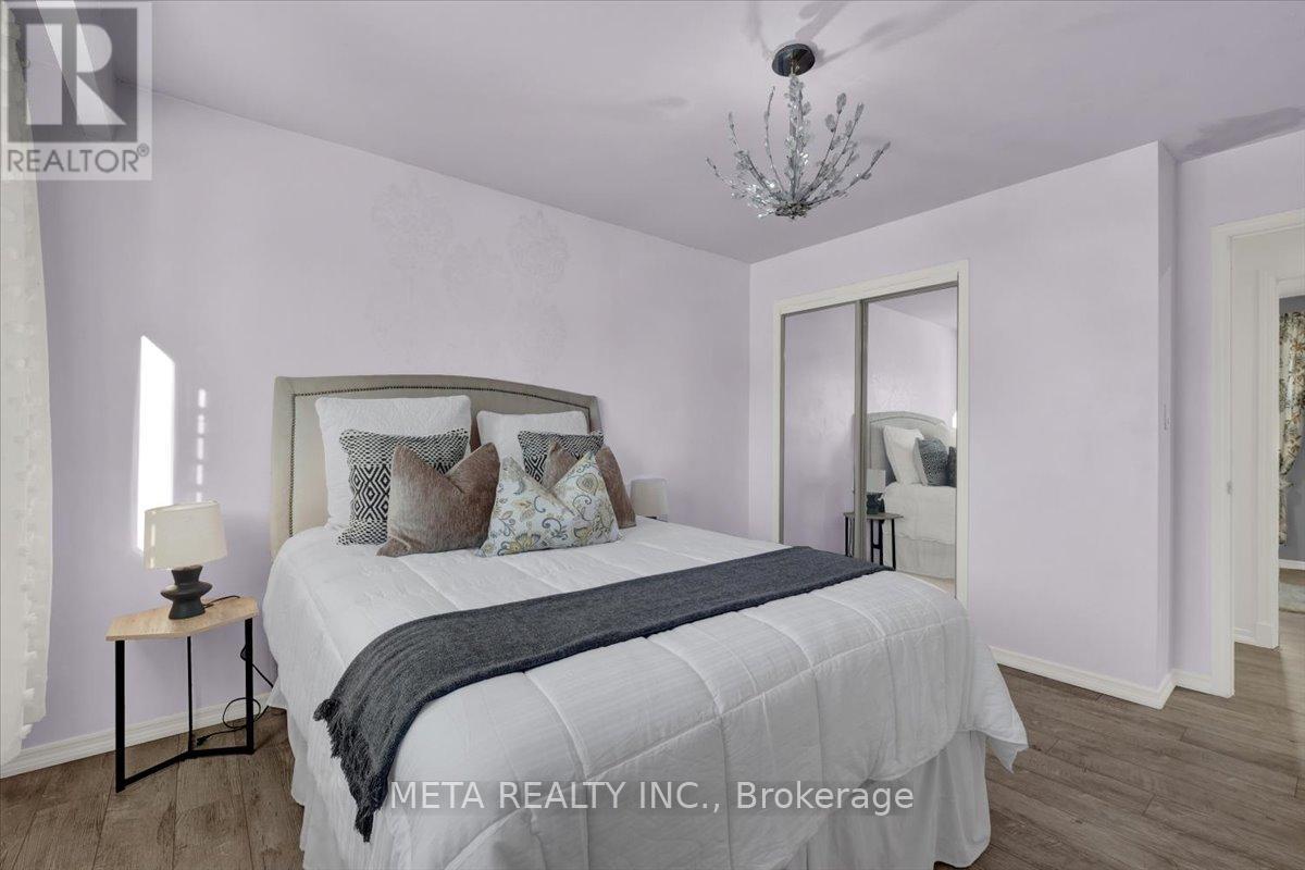 2126 Walker Avenue, Peterborough East (South), Ontario  K9L 1S1 - Photo 14 - X12117718