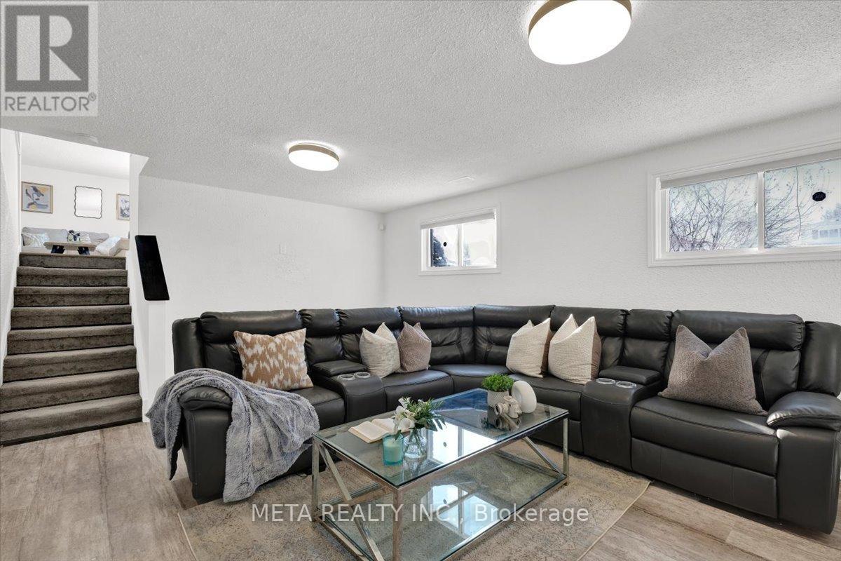 2126 Walker Avenue, Peterborough East (South), Ontario  K9L 1S1 - Photo 18 - X12117718