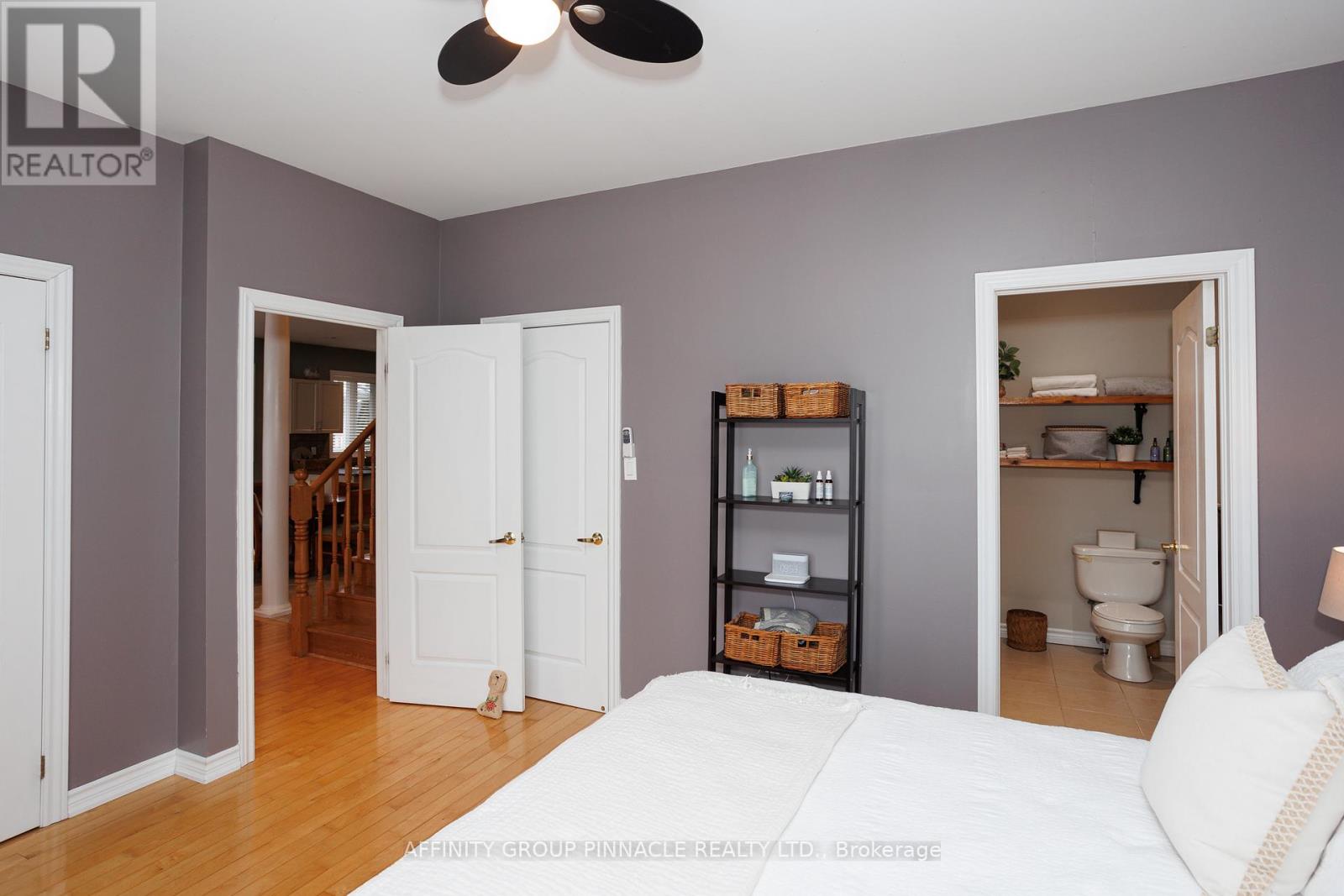 54 Ellis Crescent, Kawartha Lakes (Lindsay), Ontario  K9V 5Y1 - Photo 30 - X12118949