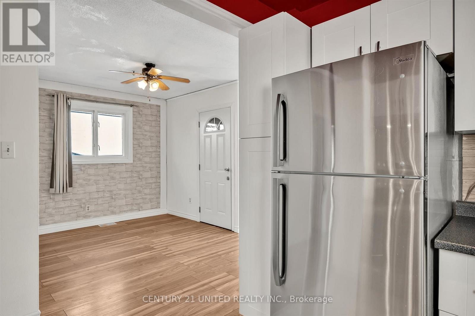 719 Mountain Ash Road, Peterborough South (West), Ontario  K9J 8K1 - Photo 18 - X12119075