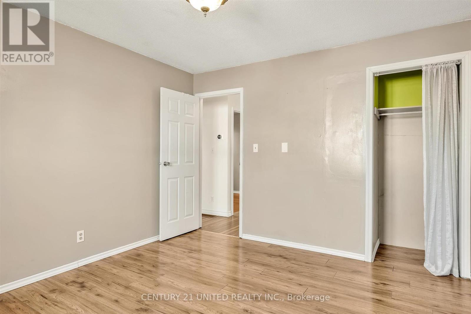719 Mountain Ash Road, Peterborough South (West), Ontario  K9J 8K1 - Photo 22 - X12119075