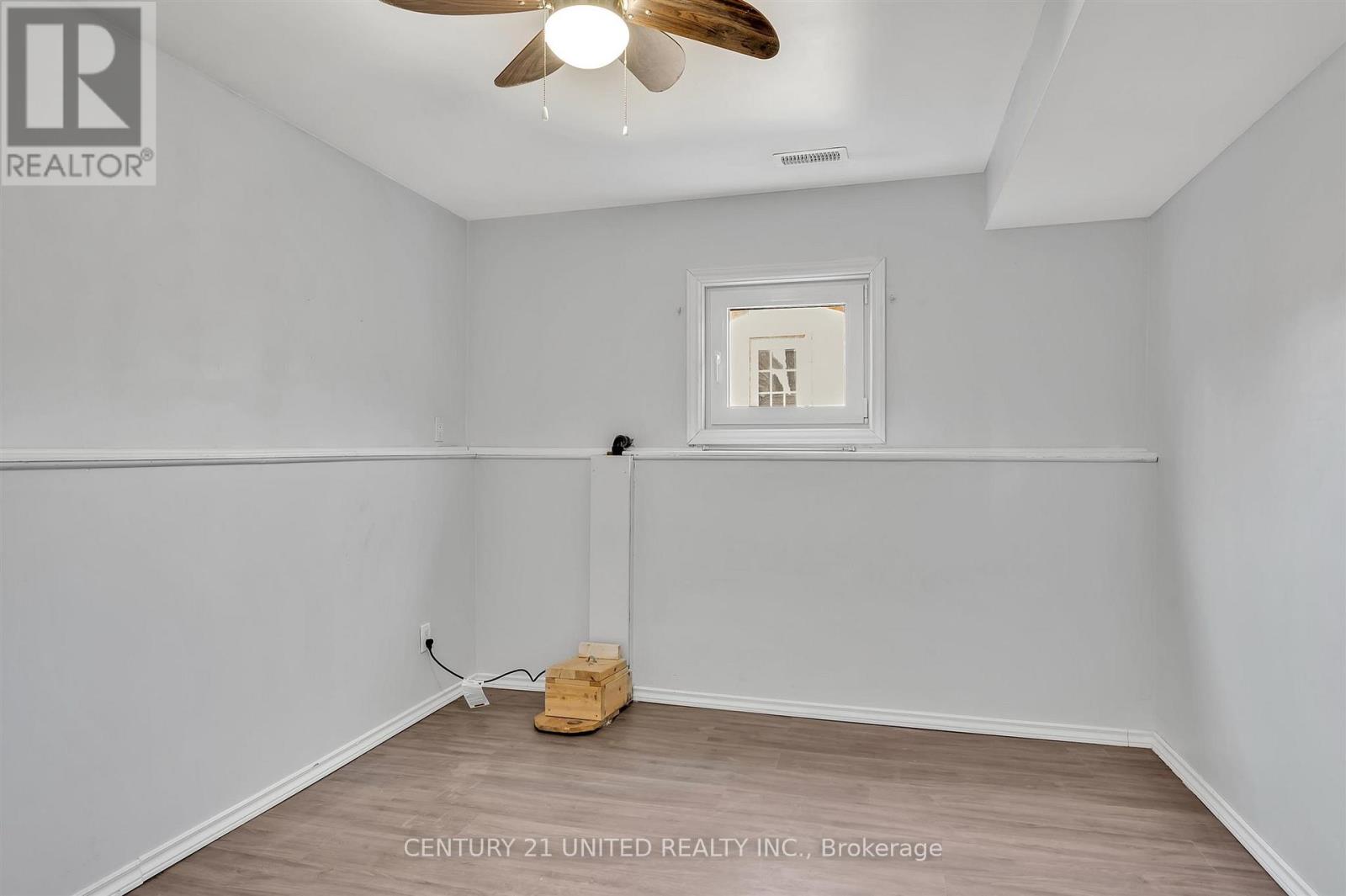 719 Mountain Ash Road, Peterborough South (West), Ontario  K9J 8K1 - Photo 35 - X12119075